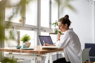 Hurtownie dropshipping kosmetyki — jak zacząć sprzedaż online bez magazynu