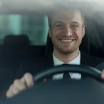 Praca jako kierowca Uber w Polsce — poradnik dla osób, które chcą zacząć